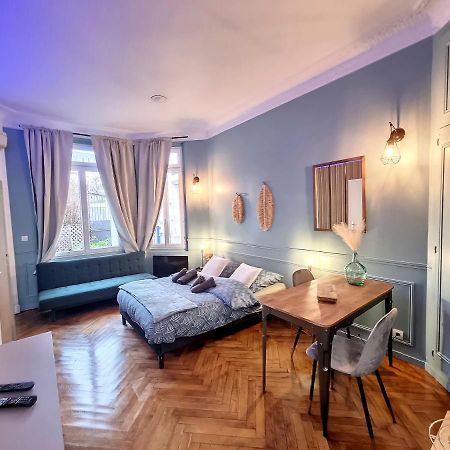 Agathe Apartment รูออง ภายนอก รูปภาพ