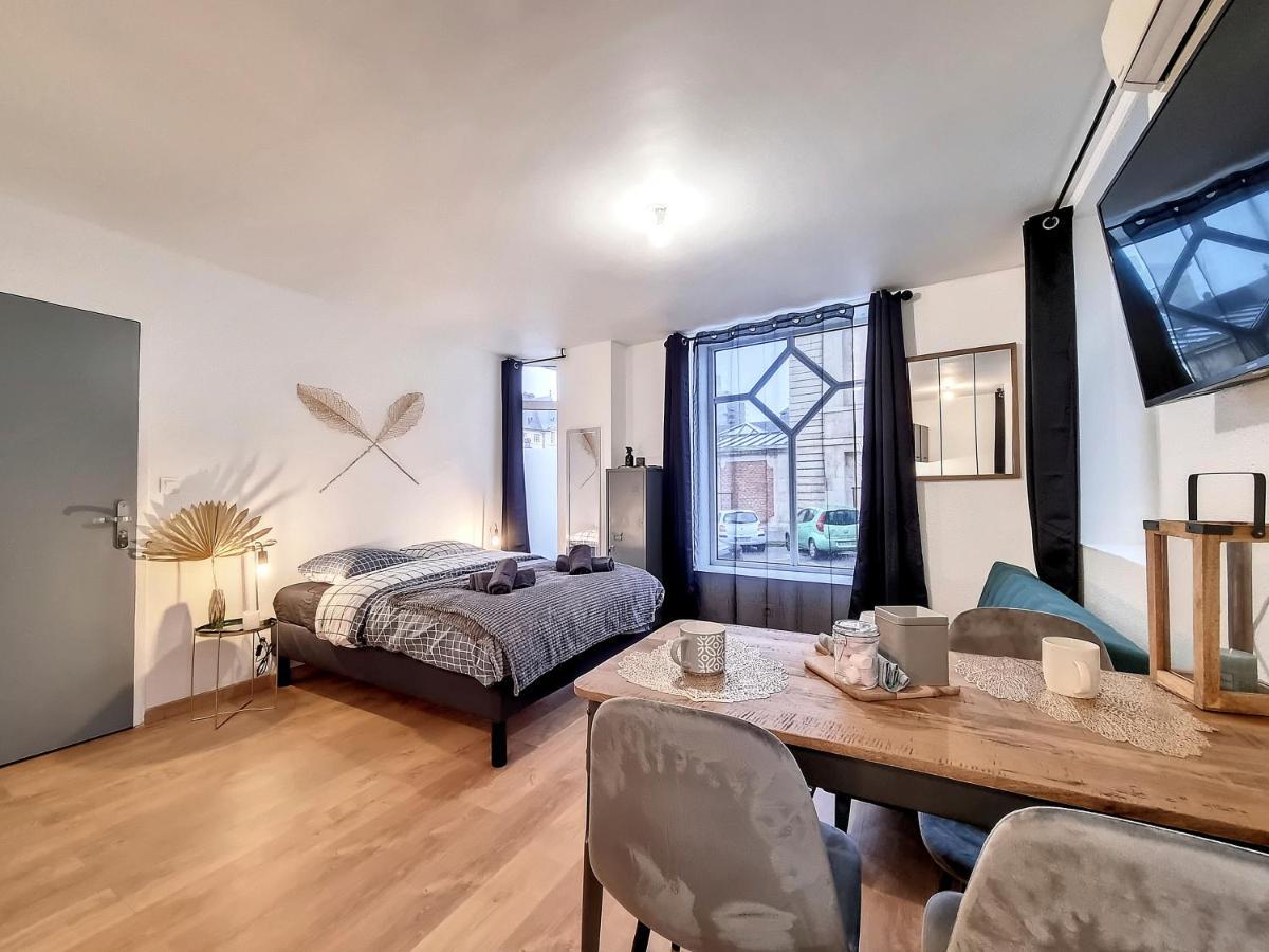 Agathe Apartment รูออง ภายนอก รูปภาพ