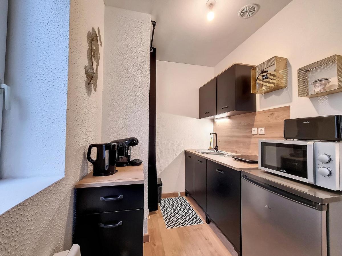 Agathe Apartment รูออง ภายนอก รูปภาพ