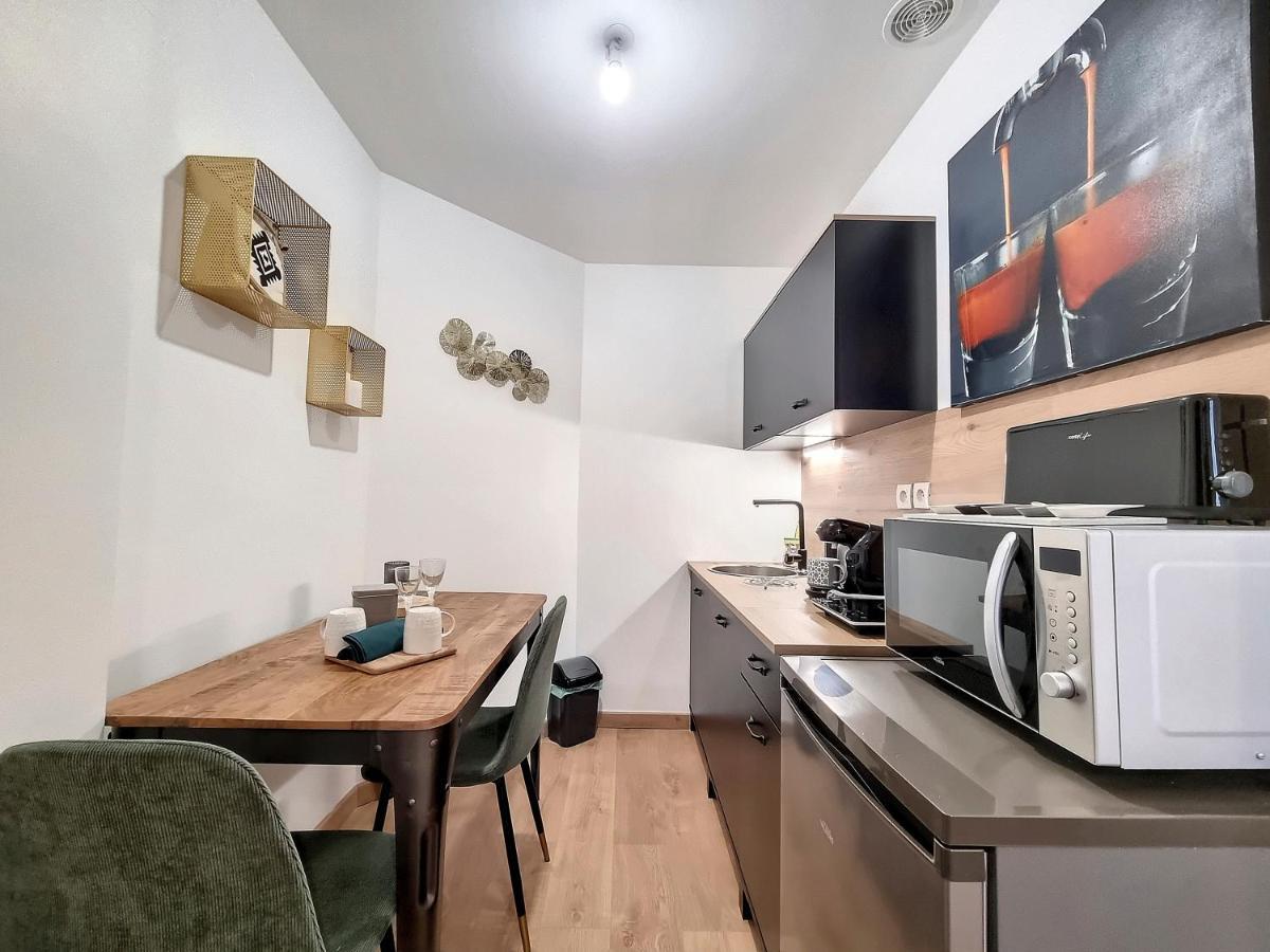 Agathe Apartment รูออง ภายนอก รูปภาพ