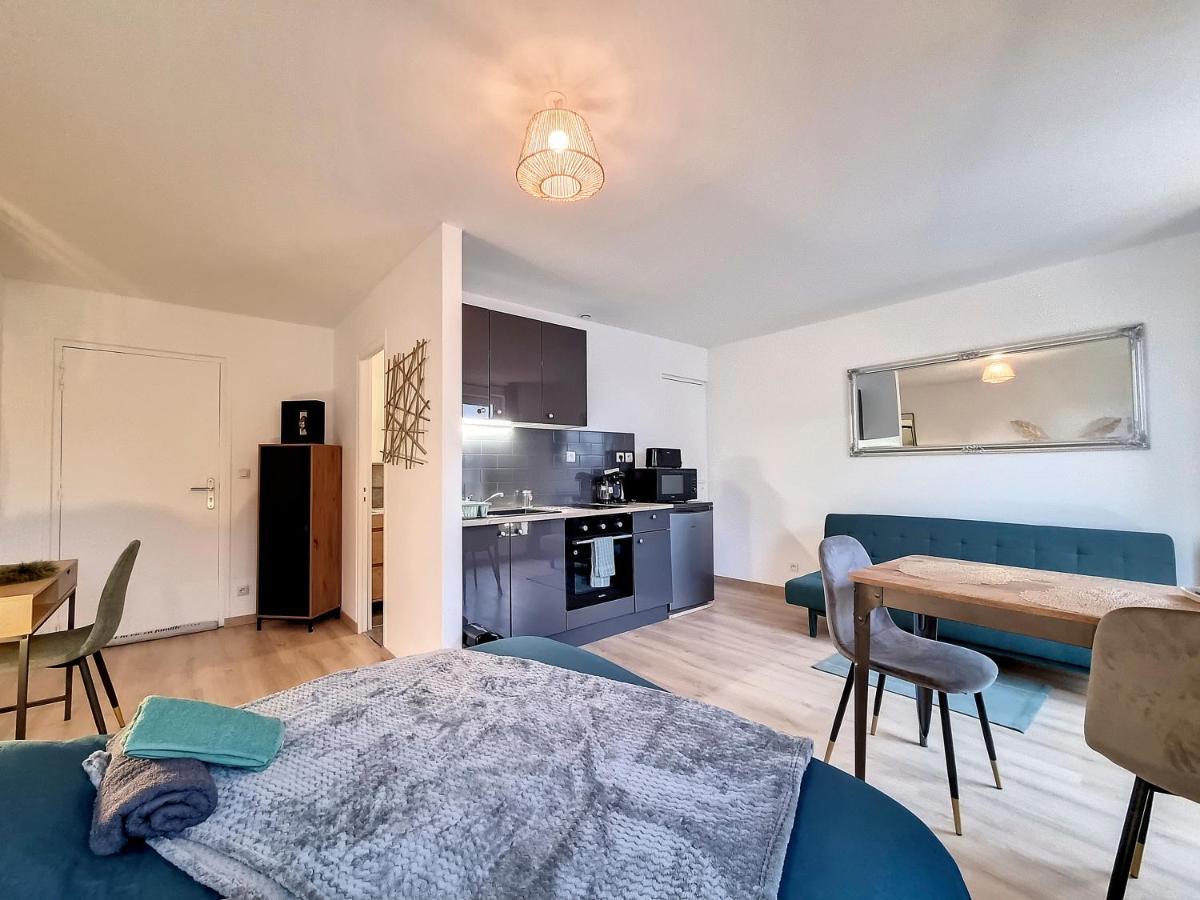 Agathe Apartment รูออง ภายนอก รูปภาพ
