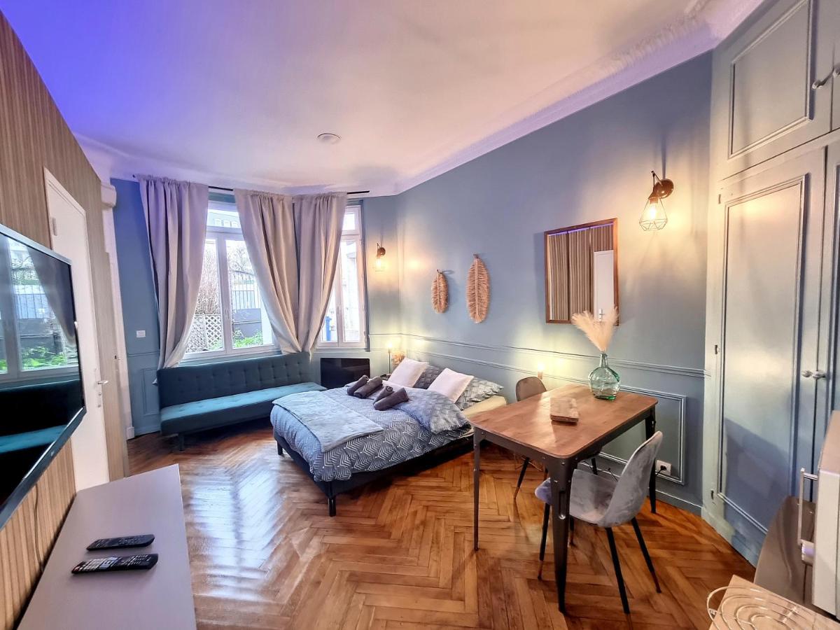 Agathe Apartment รูออง ภายนอก รูปภาพ